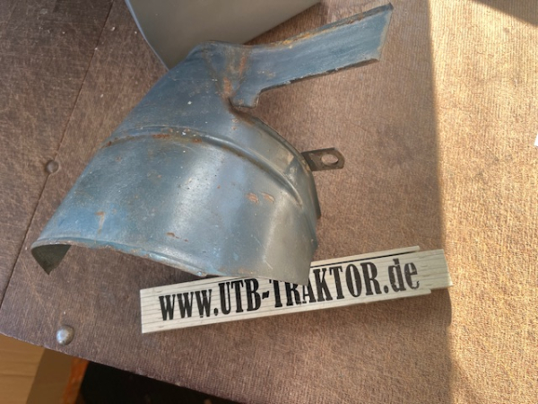 Schutz Verkleidung Lichtmaschine UTB TIH gebraucht etwas eingerissen