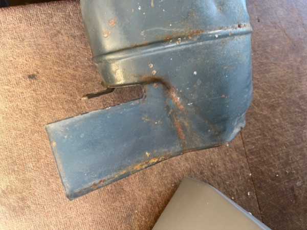 Schutz Verkleidung Lichtmaschine UTB TIH gebraucht etwas eingerissen