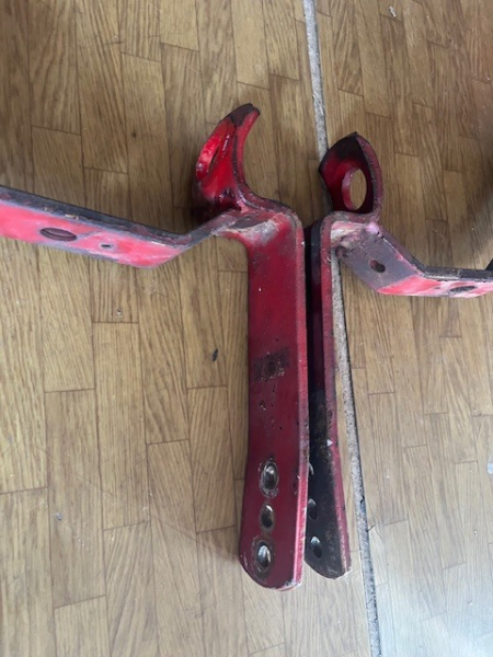 2 stück Halterung Scheinwerfer UTB Fiat bei Frontladeranbau original