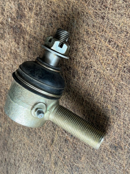 2 Stück Spurstangenkopf eventuell ARO  M18x1,5 R/L Gewinde