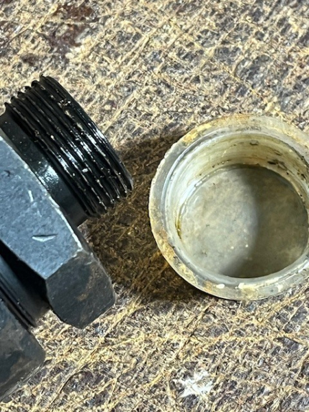 Halteventil für Abstützung TIH 445 + T159 Neuteil aus Lagerbestand H2