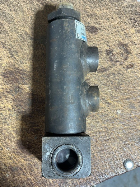 Halteventil für Abstützung TIH 445 + T159 Neuteil aus Lagerbestand H2