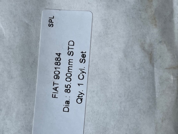 Kolbenringe satz für einen Kolben Fiat 415 mit Motor 615 für 85 mm Kolben