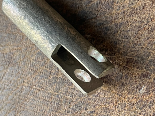 Gabel am Kupplungsgestänge UTB TIH Fiat