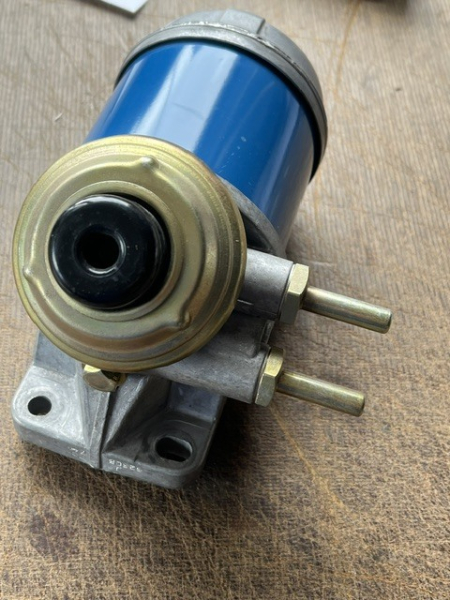 Dieselfilter UTB TIH Fiat mit Handpumpe