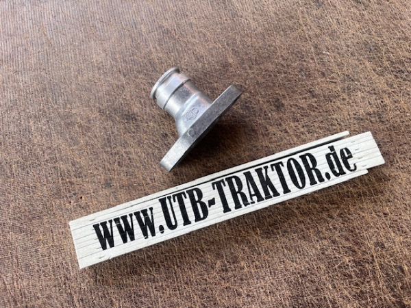 Stutzen auf Wasserpumpe Fiat 70.56, 70.66, 80.66