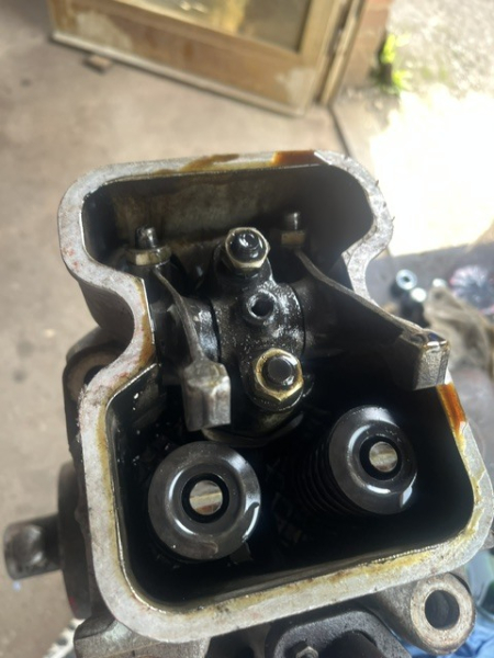 Zylinderkopf T174 T159 Famulus gebraucht