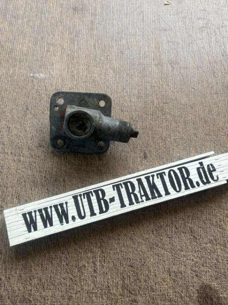 Tachoantrieb gebraucht vorn am Motor UTB U 300 + 302 + 342 + 445 + 550 defekt