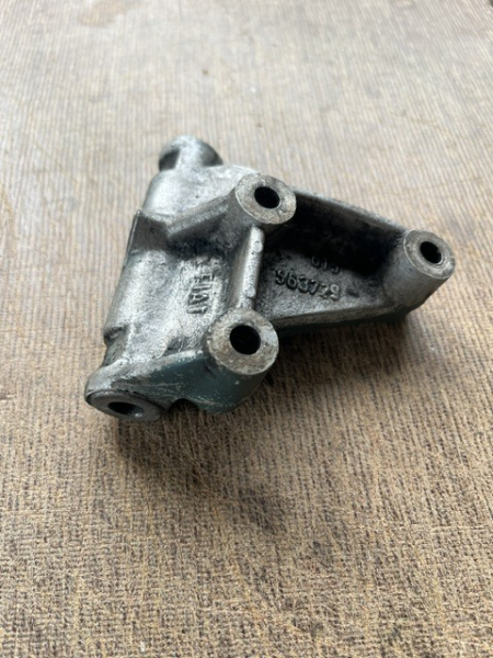 Halter Lichtmaschine original Fiat 415 415DT