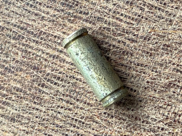 Kleiner Bolzen für Hebel am TIH 445