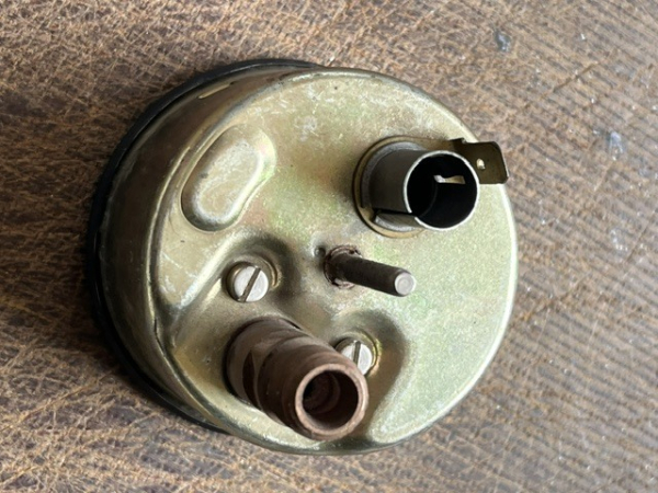 Öldruckanzeige Öldruckmanometer 60 mm aus original DDR bestand  2. Wahl