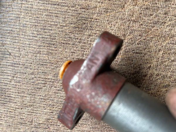 Kupplungsnehmerzylinder B1000 Renak KZ25
