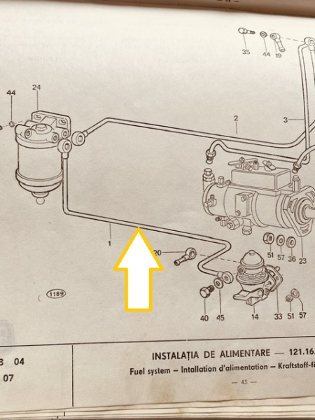 Dieselleitung von der Förderpumpe zum unteren linken Filter UTB 550