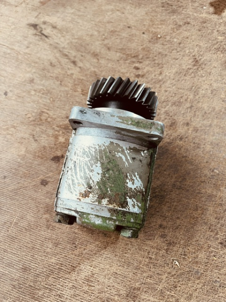 Hydraulikpumpe  original vom Eicher Landau EDK gebraucht