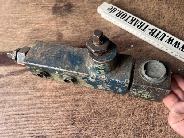 Halteventil TIH 445 + T157 aus DDR Lagerbestand