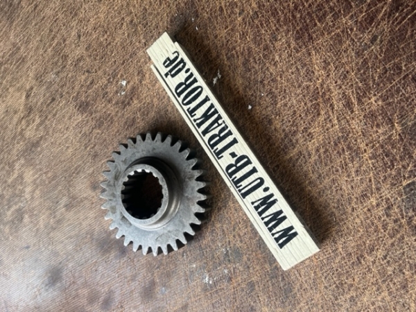Zahnrad Getriebe UTB + Fiat