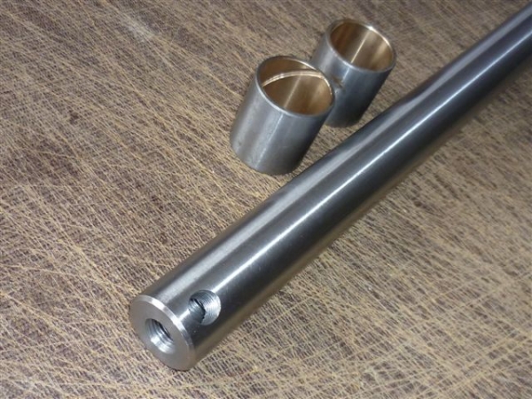 Mittelachsbolzen UTB TIH Fiat komplett mit Buchsen auch für DT Modelle