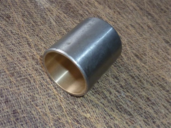 Buchse für Mittelachsbolzen UTB + Fiat