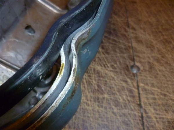 Ventildeckeldichtung innen 3 Zyl. Motor TIH UTB 445 + Fiat 400 420 450 480 540 ... mit 3 Zylinder Motor