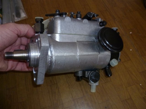 Einspritzpumpe UTB U445 TIH Raupe SV445 + Fiat 400 420 450 R450 480 540 auch DT Modelle