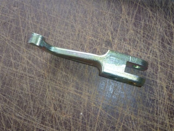 Hebel Finger kurz für Kupplungsautomat UTB 550 640 IF