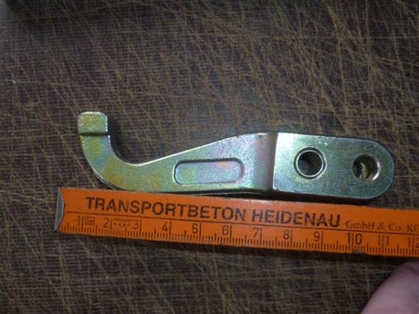 Hebel Finger kurz für Kupplungsautomat UTB 550 640 IF