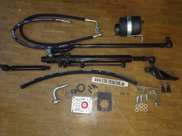 Hydraulische Lenkung Lenkungsunterstützung Lenkhilfe Traktor Fiat 550 + 640  DT  Allrad