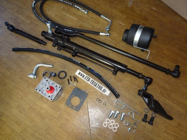 Hydraulische Lenkung Lenkungsunterstützung Lenkhilfe Traktor Fiat 550 + 640  DT  Allrad