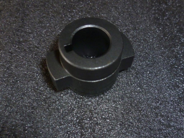 Adapter Antrieb für Hydraulikpumpe passend für UTB TIH Fiat New Holland