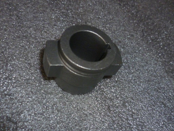 Adapter Antrieb für Hydraulikpumpe passend für UTB TIH Fiat New Holland