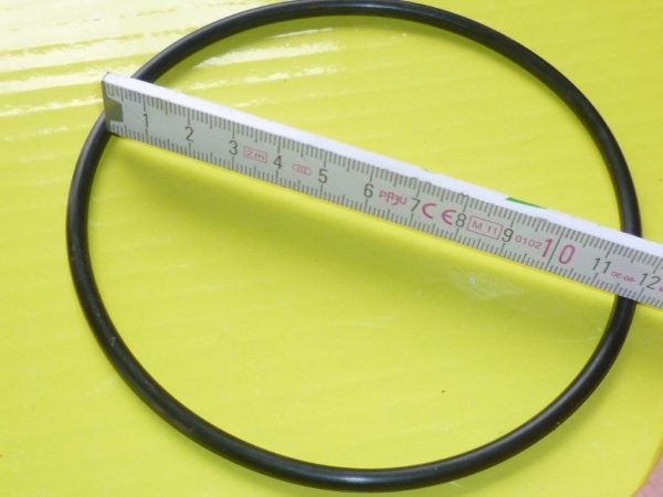 Gummiring Rundring für Laufbuchse Utos UTB 650 651 650M 651M Raupe S651