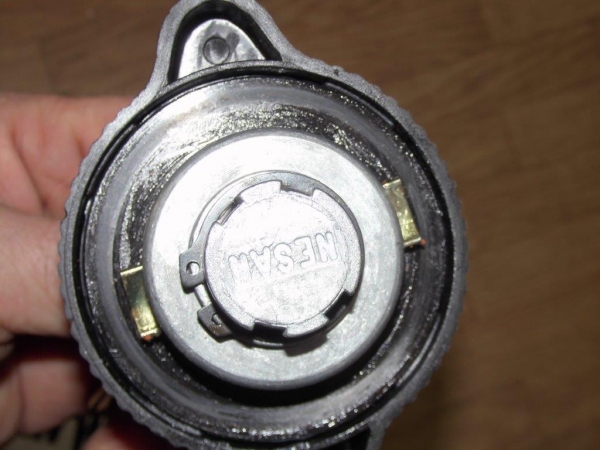 Tankdeckel abschließbar passend für UTB TIH + Fiat 415 - 640 Fiat 66 Case VJ