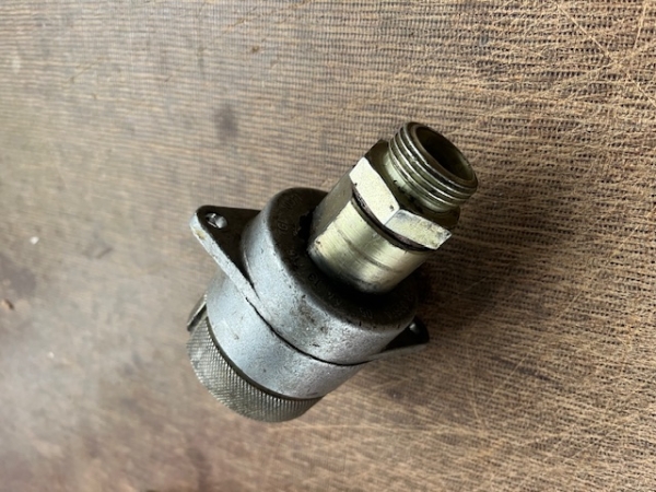 Kupplung  für Hydraulikanschluß für Anhänger