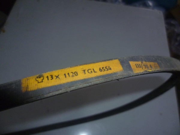 Keilriemen UTB 13 x 1120