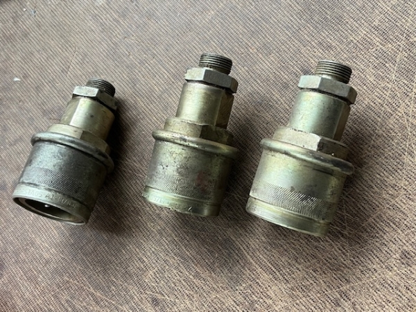 Kupplung für Hydraulikanschluß für Anhänger