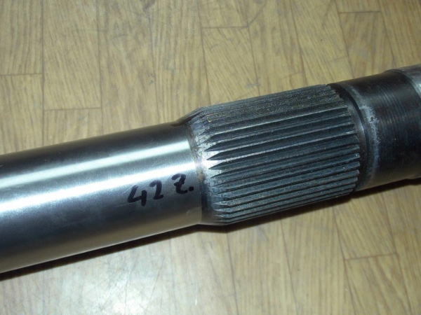 Welle vom Kraftheber Hubarmwelle Fiat  415 - 450 - 600