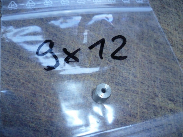 Stift mit Ölbohrung für Zylinderkopf UTB Fiat TIH