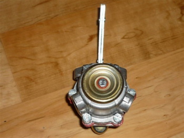 Handförderpumpe Dieselpumpe UTB U 300 + 302 + 342  mit Dichtung