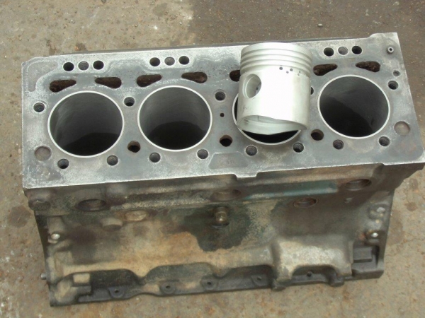 Motorblock Traktor Fiat 415 415DT mit Motor 615