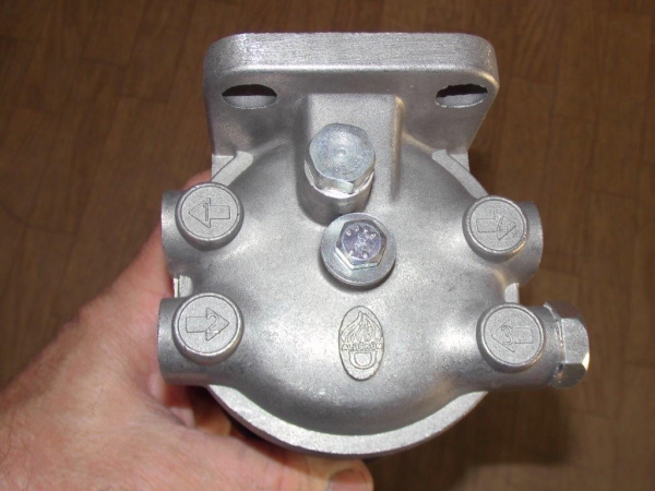 Dieselfilter Kraftstofffilter UTB TIH komplett mit Blech Unterteil