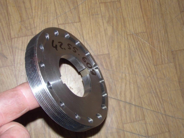 Mutter groß im Differenzial Vorderachse UTB Fiat DT Modelle Allrad Vorderachse