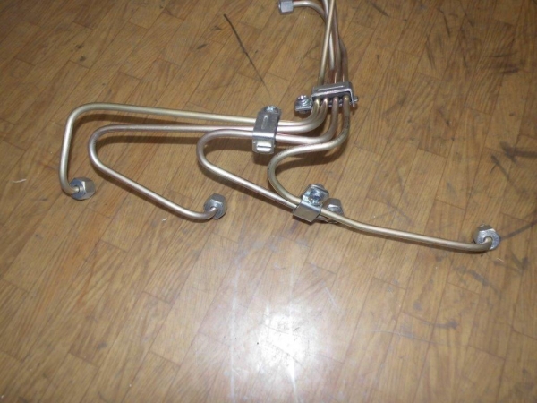 Satz Einspritzleitung komplett Fiat 640 65.46 70.46 70.56 80.66 System CAV