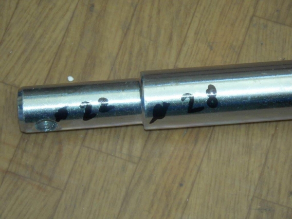 Bolzen für Unterlenker Fiat 640