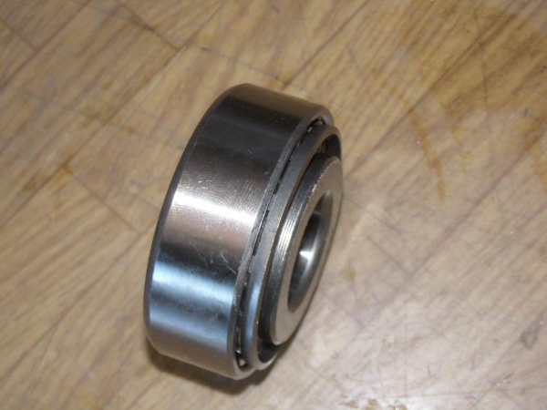 Kegelrollenlager UTB Traktor Fiat DT Allrad Vorderachse