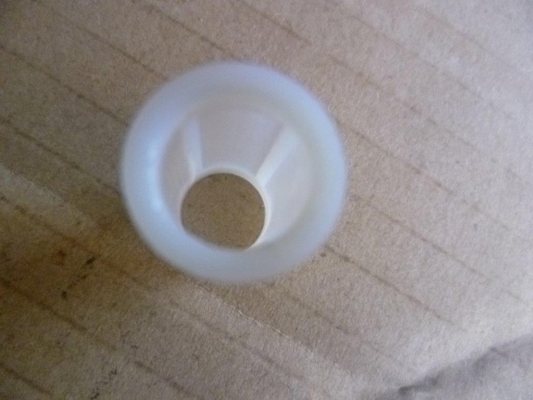 Filter Sieb in der Einspritzpumpe UTB TIH Fiat mit CAV Pumpe