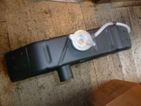 Kühler UTB  U 300 445 550 TIH SV445 Fiat R 450 incl. Versandkosten