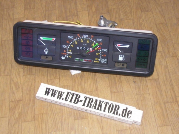 Amaturenbrett Instrumententafel passend für Fiat 55.46 65.46 70.56  80.66 +  Case Ford New Holland