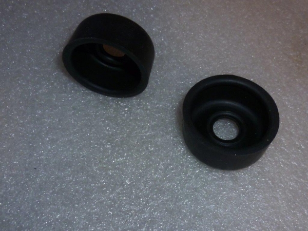 Schmutzmanschette Gummi außen für Radbremszylinder TIH hinten jeweils 2 Stück