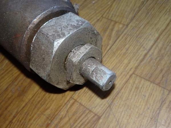 Halteventil Lader T157 T159 TIH Neuteil