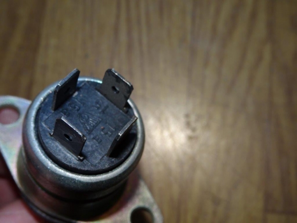 Schalter für Rückfahrscheinwerfer TIH 445